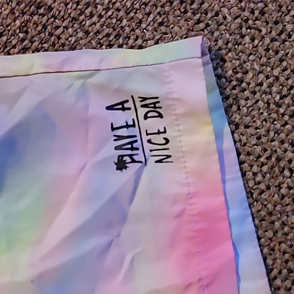 Basketball shorts - Picture 2 of 4